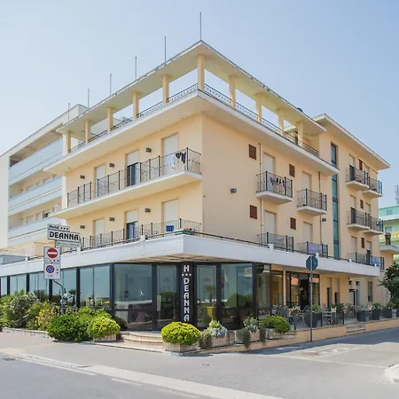 Hotel Deanna 3*